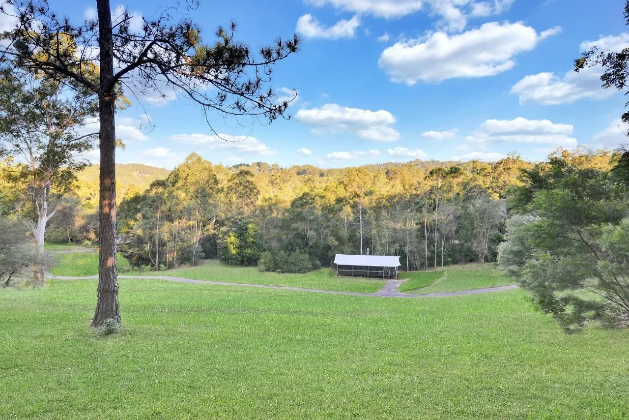 Starry Nights Luxury Camping Woombye 0*,  Avustralya